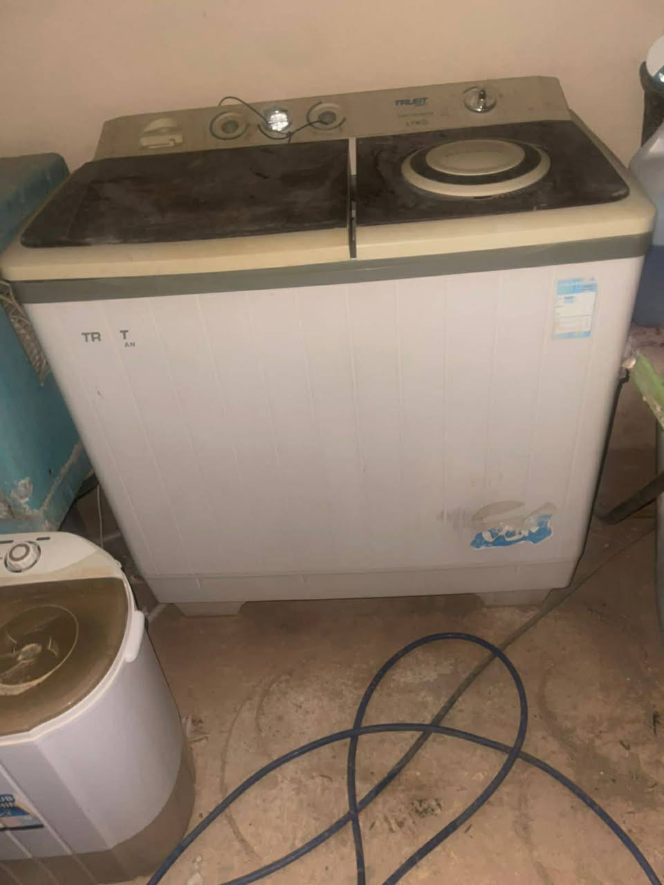 للبيع


**إذا كنت صاحب هذا الإعلان وتريد حذفه لأي سبب، رجاءا أرسل رسالة إلى الدعم الفني**