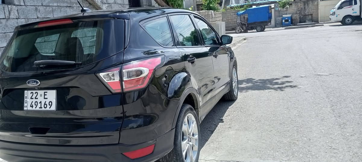 فۆڕد ئیسکەیپ ٢٠١٧ مەکینـە ٢٥مەرخوب سەیارە بێ چاڵ بێ شوخت سەیارە ماشاءاللە زۆرجـوان و بێمەسروف سەیارە هی من نیە پەیوەندی بە خاوەنی بکـە *********** ↩*********** هەموو شتی بەشەرتـە رانية, السليمانية
