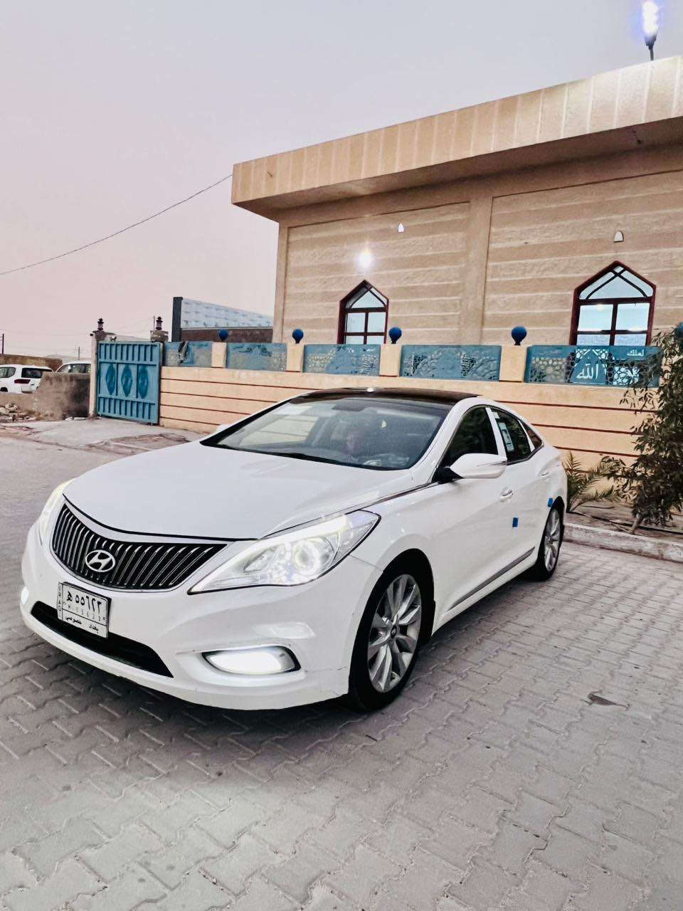 للسلام عليكم للبيع ازيرا ٢٠١٤  رقم بغداد خليجي كفاله عامه اعلى مواصفات بل ازيرا ميحتاج اذكرهن 
كلش حلوه وجديده 
ماعايزه برغي 
سعرها ١٢٥ بيها مجال حك الجيه 
***********
مكاني نجف النجف, العراق
