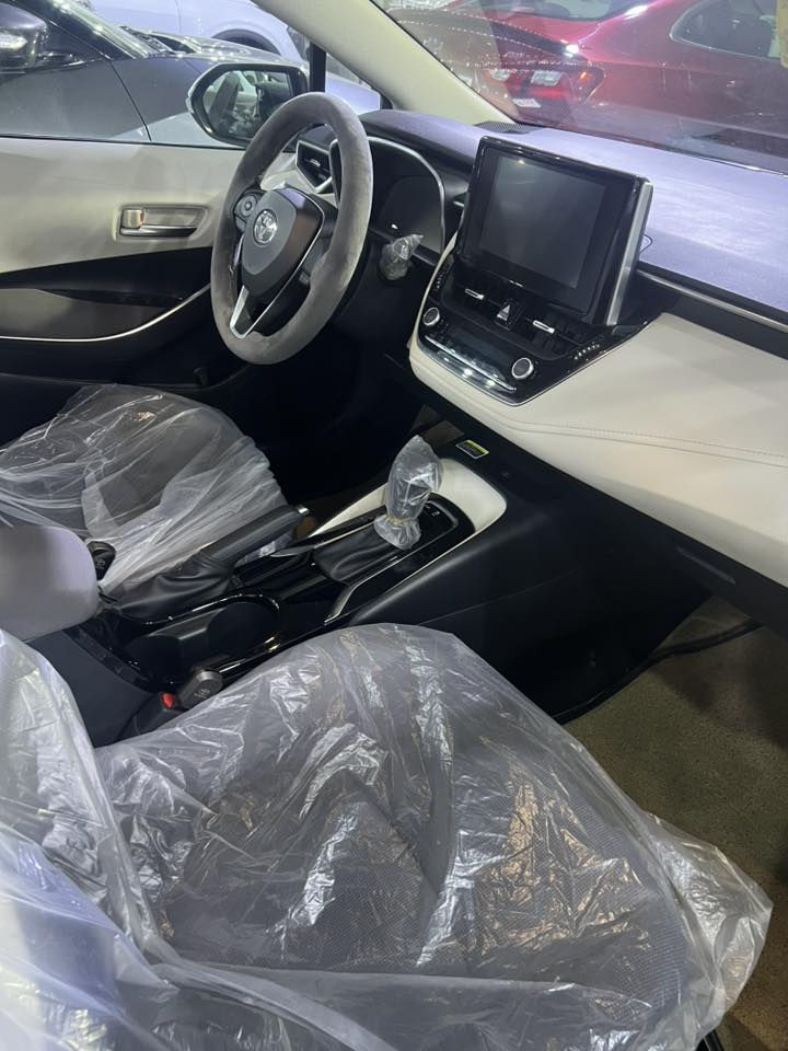 سلام عليكم كورلا خليجيه وكاله ساز ام الضمان موديل 2024 ماشيه 4 الف فول مواصفات مكفوله رقمها بغداد 
السعر 212 وبيها مجال بسيط (***********)
