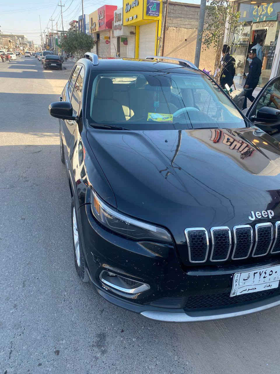 السلام عليكم
جيب شيروكي ( بزون) محرك 2400 المرغوب موديل 2019 وارد امريكي ضربتها جاملغ وبنيد والجاملغ الثاني مرشوش جماليه رقم معوقين بغداد باقيلها شهرين وتكون حره شرط التحويل مكينه كير حداديه تبريد تخم تاير جاهزه كلش الف ماتصرف عليها مكان بصره ابي الخصيب سعر 123 وبيها مجال بسيط حك الجيه فقط
*********** البصرة, العراق
