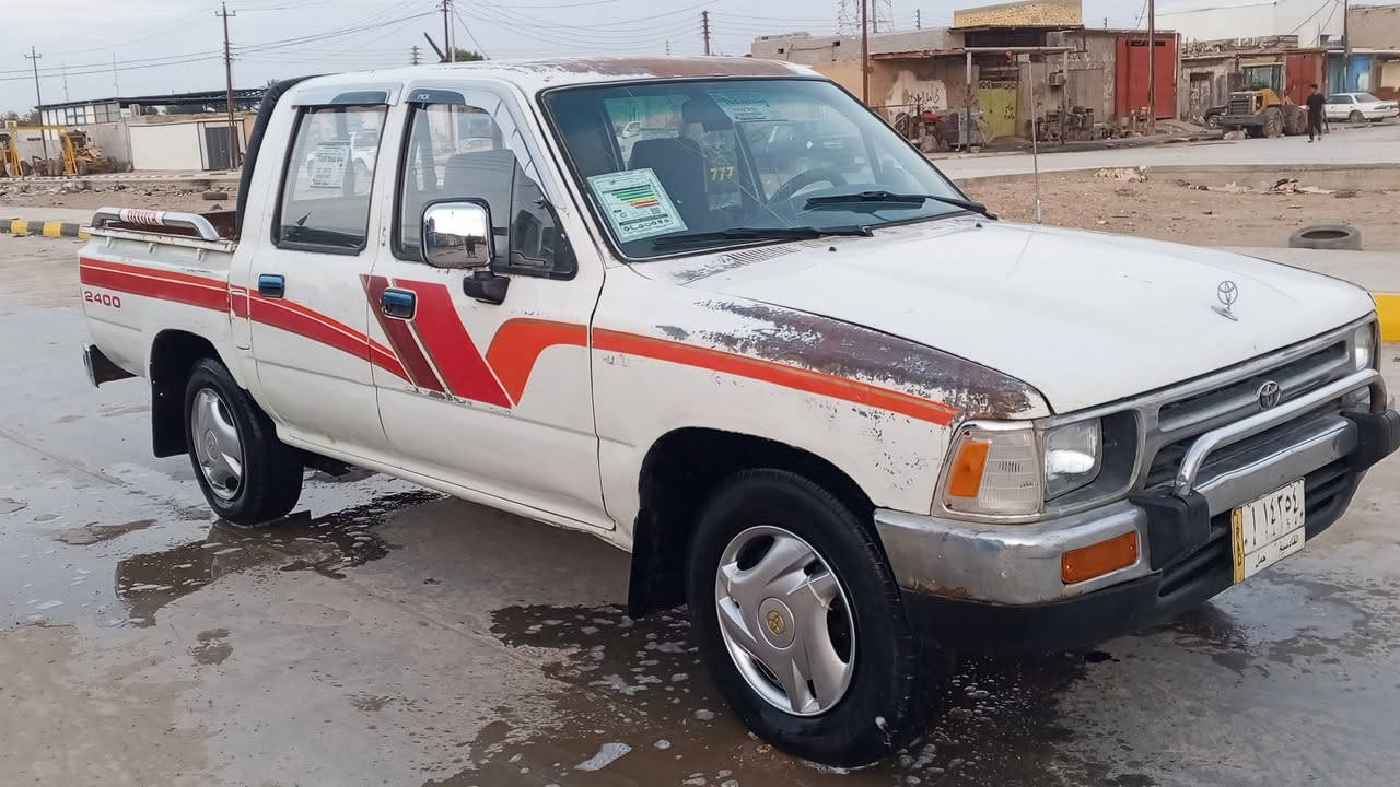 للبيع تيوتا موديل 91.رقم قادسيه الماني تحويل مباشر.  مكينه كروسيده كير حداديه كهربيات. كله جاهز سياره كفاله عامه فقط التبريد مايشتغل والباقي كله كفاله. السعر 58ورقة. وبيه مجال مكان الناصريه الرفاعي اقراء التفاصيل يلا تتصل.  ***********
