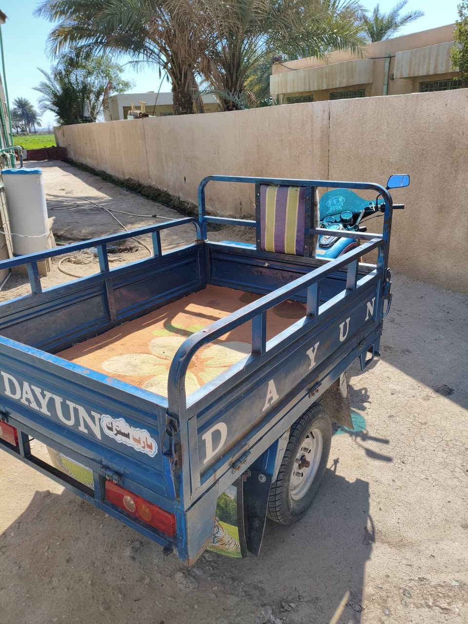 ستوتة للبيع موديل 20 اوراق اصولي محرك جديد نكره سلف مانقصهة اي شي ستوتة مال جناي السعر خاص او الاتصال ع ***********
