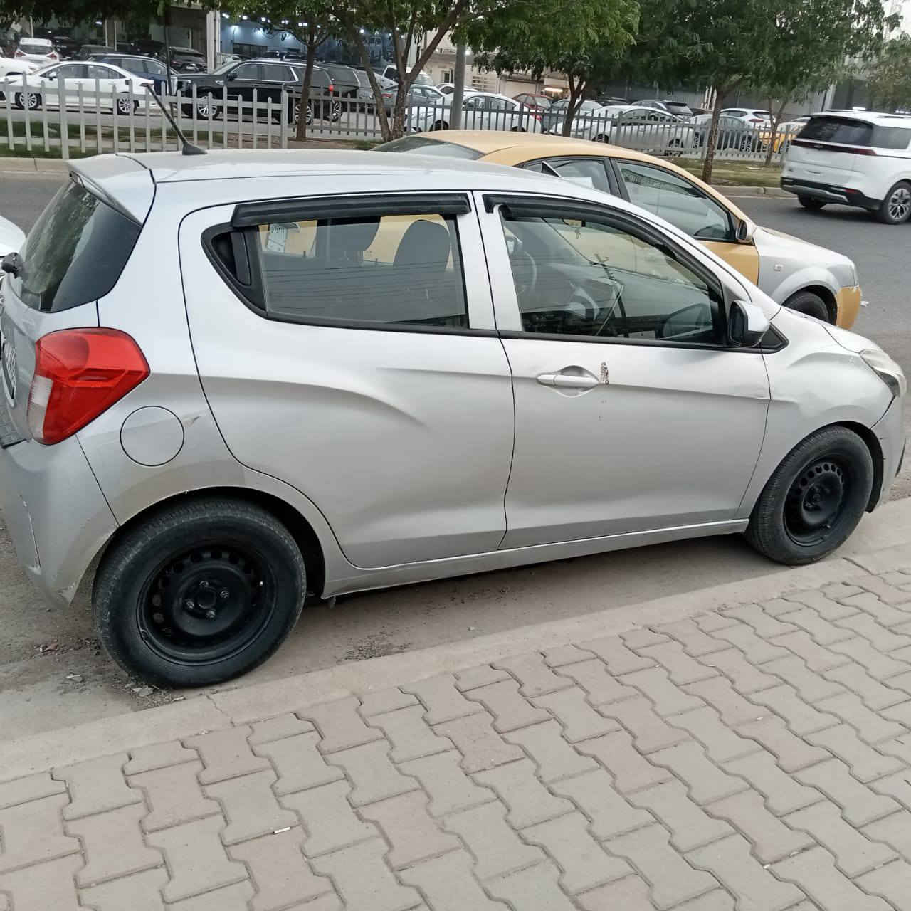 شوفرليت سبارك موديل٢٠١٨خليجي 
رقم سليمانية و رقم و سنوية جديد
كير محرك شرط
السعر (٩٠) بيها مجال 
رقم الهاتف 
*********** كركوك, العراق
