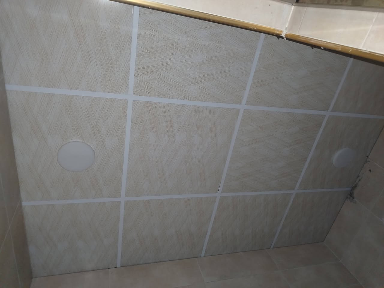 تحديث حمام.
للاستفسار الاتصال على الرقم ***********
