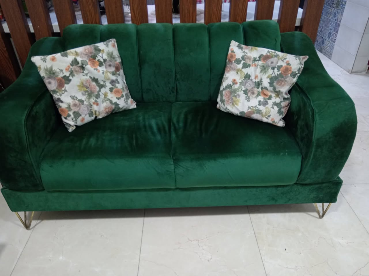 تخم تركي 8مقاعد كلش نضيف بس كرسي واحد الرجل مكسوره السعر 300


**إذا كنت صاحب هذا الإعلان وتريد حذفه لأي سبب، رجاءا أرسل رسالة إلى الدعم الفني**