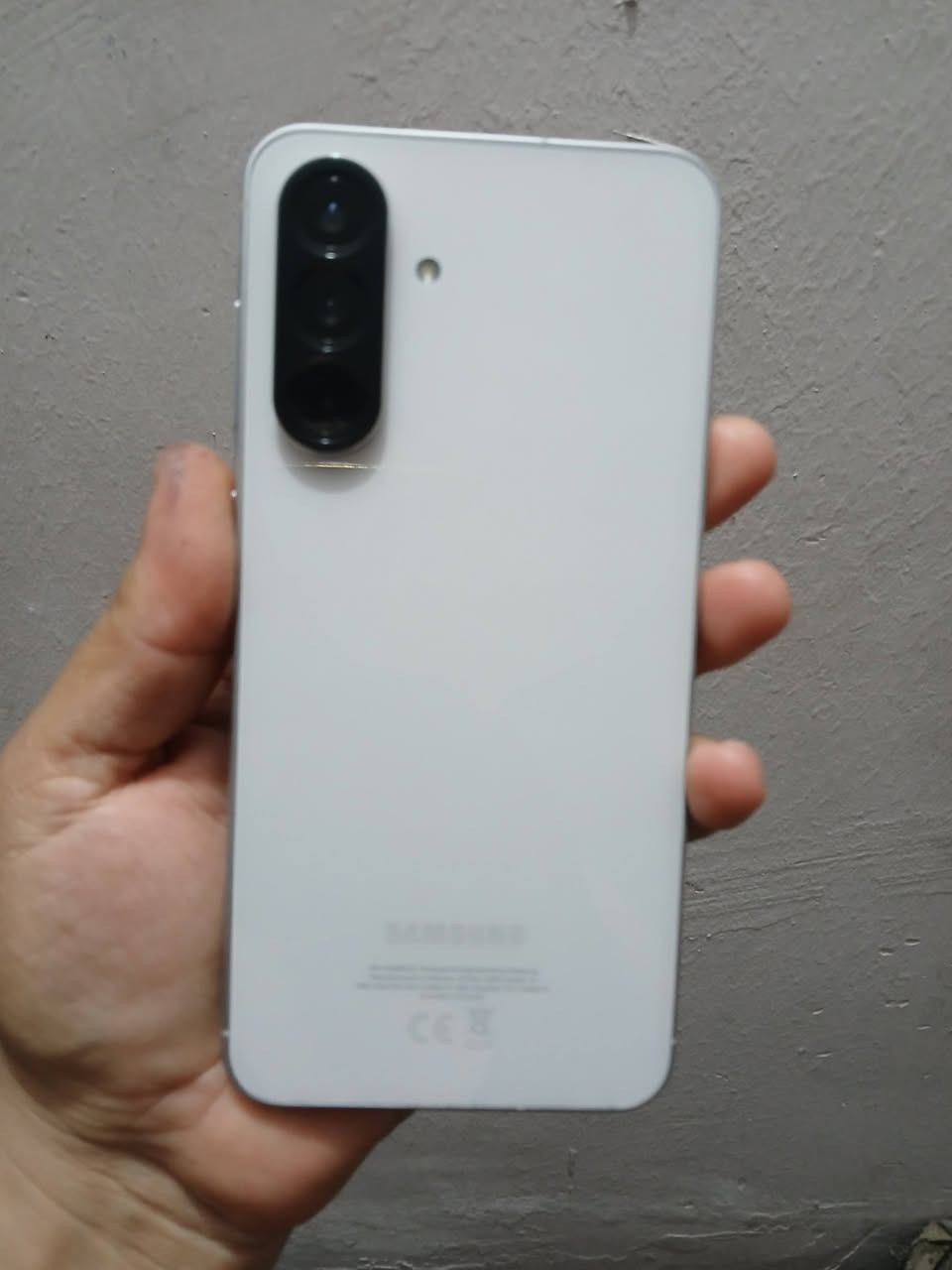 كلكسي اي ٥٦ ذاكرة ٢٥٦ رام ١٢ استعمال قليل جدا مع كفر ولاسق وكيبل شحن فقط بدون كارتونه السعر ٣٧٥ مكاني بغداد


**إذا كنت صاحب هذا الإعلان وتريد حذفه لأي سبب، رجاءا أرسل رسالة إلى الدعم الفني**