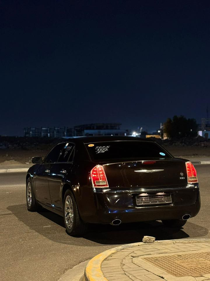 السلام عليكم
اوباما ادووووات ادووات 
موديل ٢٠١٣ 
دخول جديد
خليجي دواخل بيجي 
كفاله كير مكينه حداده تايرات 
محرك هيمي
السياره حيل جديده 
للأستفسار خاص
مكان سياره بصره
***********
علماً سياره كفاله من الكص
سعر75وبيها مجال
