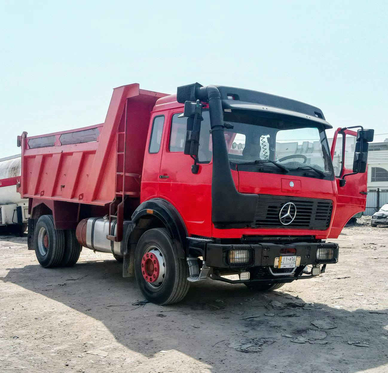 البي للبيع موديل81 أصل راس محوله قلاب رقم الماني كربلاء بأسمي تحويل مباشر مكينه 8عادي لاتبخير ولاتنقيص كير 25اكسن جي اف مضروبه باج بطن قماره مصبوغه تخم تاير جديد العنوان بغداد الكاظميه *********** 
السعر 165
***********
