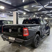 الوحش للبيع Ram laramie 2020   بجم  و لايتات لمتد  الشكل الجديد  فول م...