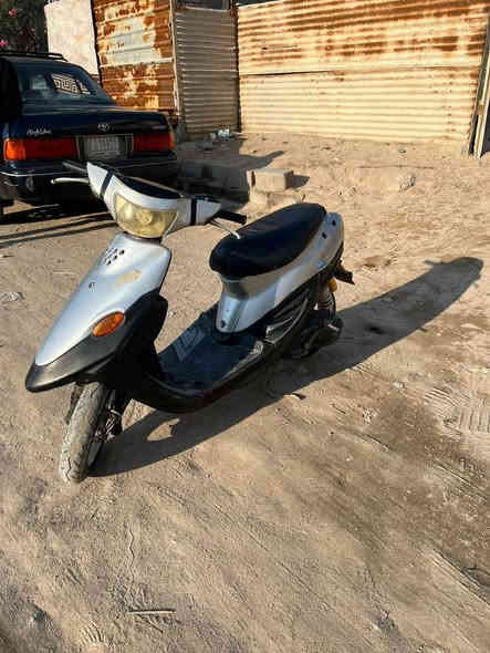 سلام عليكم دراجه فول كامله مكمله بس شراي يخابرني سعر 250 وبيه مجال لعنوان بصره خور الزبير لستفسار عله هاذ رقم ***********
