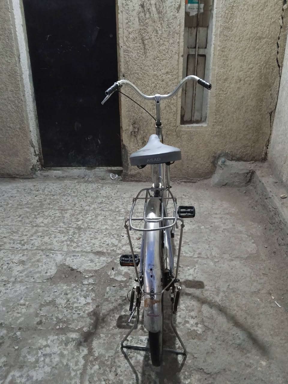 بناتي باله حجم 24
البريكات خلفي امامي شغلات 
السعر 30
العنوان حي اور قرب حسينيه المصطفى 
الرقم للاستسفار ***********
