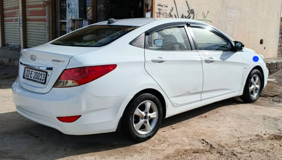 اكسنت موديل ٢٠١١
رقم اربيل

بيه مكانين كرت الاول بالجاملغ الامامي للسكن

والثاني جوا قبغ البنزين 

وبيه ملاحظة تعديل جوا الباب الخلفي للسكن مبينه بالصورة

 والمحرك 16

والهزه جديدة 

والسنوية بإسمي شرط تحويل 
السعر110$

***********
