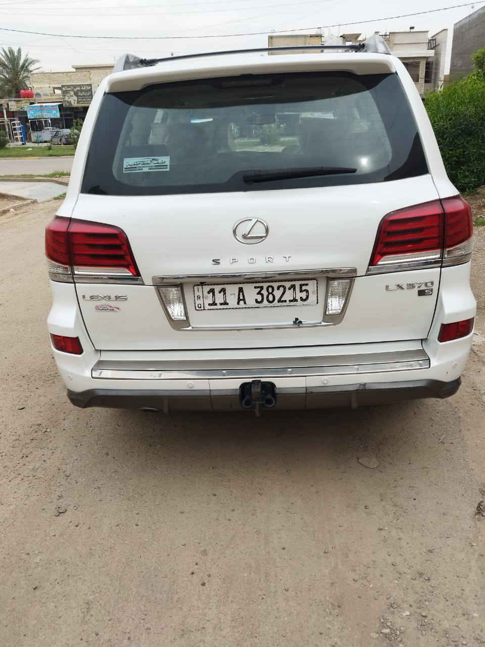 سلام عليكم
الفخامه اليابانية 🇯🇵🇯🇵🇯🇵

لكزز2014بريم اصل 

رقم بغداد 

ماشيه 90 الف 

8سلندر 5700

شاشات خليفه 

كشنات كهربائيه

حساسات خلفي وأمامي 

تحديد مسار ردار امامي 

تخم تاير جديد اصلي 

السياره مكفوله 

السعر 450 وبيها مجال 
العنوان بغداد الغزالية 
رقم الهاتف ***********
الاتصال بعد الساعة 12 ظهرا
