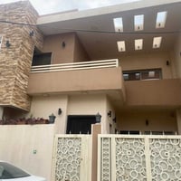 دار للبيع • ١٣٧م • طابو صرف