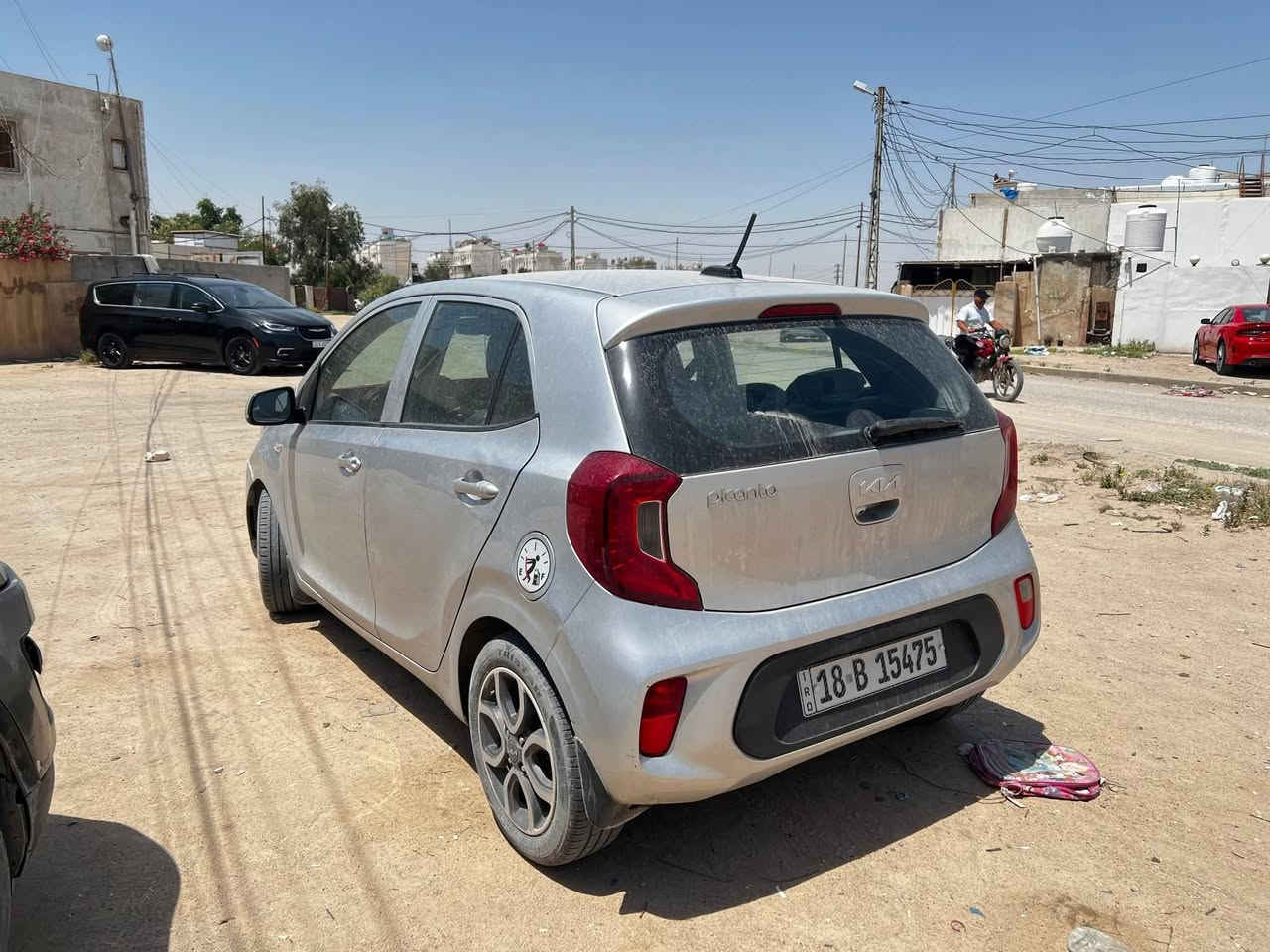 السلام عليكم.كيا بيكانتو خليجي رقم بابل الدولي محرك 1200 اربعه سلندر  محرك mpi الاقتصادي بصرف الوقود ..مواصفاتها.رادار امامي .تحديد مسار .قياده ذاتيه.مانع انزلاق.اي بي إس .شاشه اندرويد كار بلي .تحكم ستيرن صفحتين.كروس سرعه .تنته داخليه شامواه كنتاره .ويل كب حجم 15 حساسات خلفيه .نظام توقف عند إقتراب الأشخاص المفاجئ مرتبط بالرادار.مرايات جانبيه كهربائيه وشفط. بروجكترات أماميه . .كشاف ضباب خلفي بيها صفحه صبغ وبنيد والقماره مصبوغه لون  اسود.السياره مكفوله من الشواصي.وبرغي ممفتوح بالبجم و الميكانيك .تبريدها ثلج .ماشيه47000كيلو متر سعرها 100
***********
السلام عليكم.كيا بيكانتو خليجي رقم بابل الدولي محرك 1200 اربعه سلندر  محرك mpi الاقتصادي بصرف الوقود ..مواصفاتها.رادار امامي .تحديد مسار .قياده ذاتيه.مانع انزلاق.اي بي إس .شاشه اندرويد كار بلي .تحكم ستيرن صفحتين.كروس سرعه .تنته داخليه شامواه كنتاره .ويل كب حجم 15 حساسات خلفيه .نظام توقف عند إقتراب الأشخاص المفاجئ مرتبط بالرادار.مرايات جانبيه كهربائيه وشفط. بروجكترات أماميه . .كشاف ضباب خلفي بيها صفحه صبغ وبنيد والقماره مصبوغه لون  اسود.السياره مكفوله من الشواصي.وبرغي ممفتوح بالبجم و الميكانيك .تبريدها ثلج .ماشيه47000كيلو متر سعرها 100
