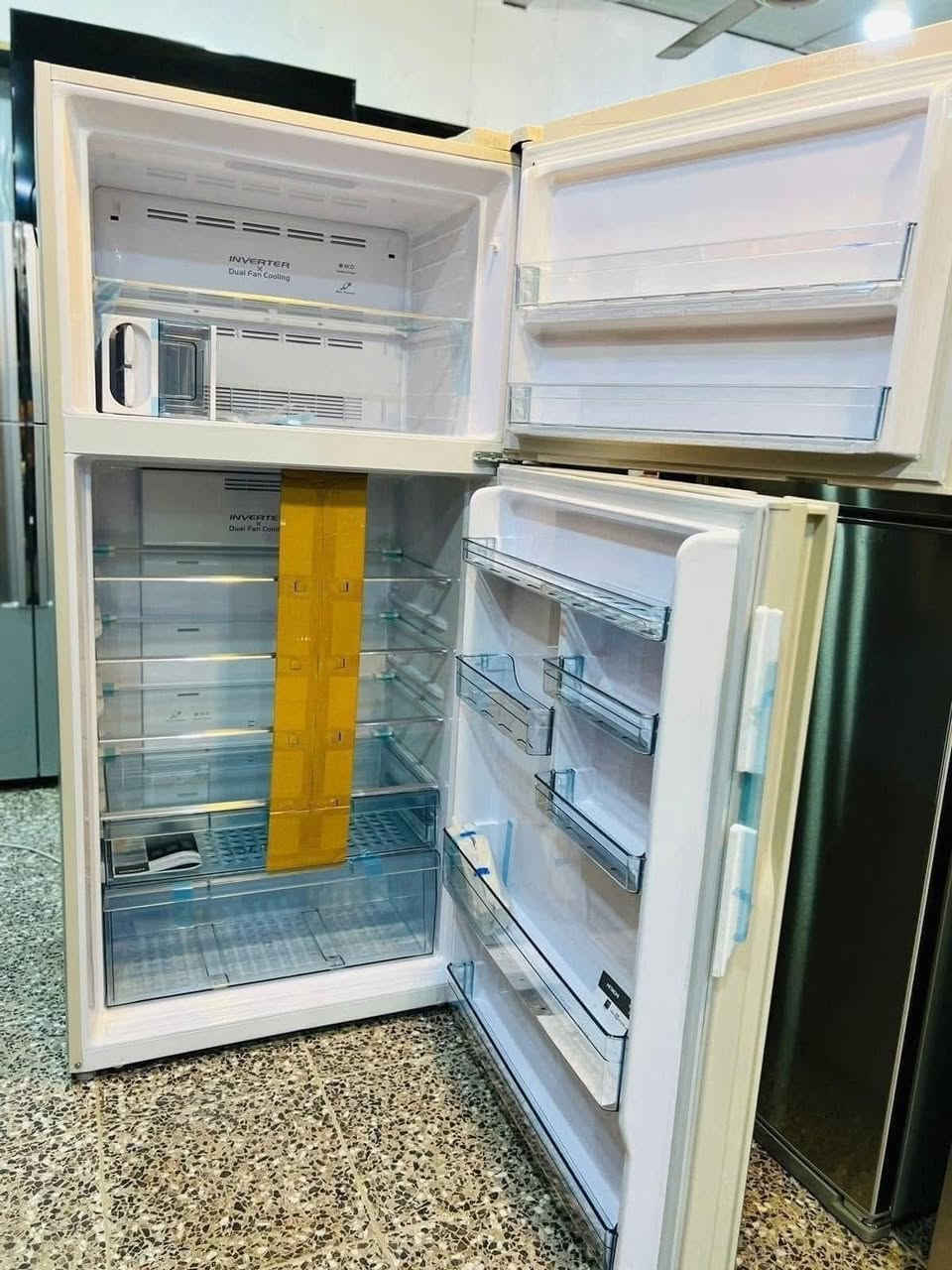 على بركة الله تم وصول وجبه جديده ثلاجه هيتاشي حجم 26  اكبر حجم بلهيتاشي بابين  متوفر بجميع الوان المعروضة 

📍العنوان :ديوانية شارع المواكب مجاور حسينية ام البنين وصالون الاميرات


**إذا كنت صاحب هذا الإعلان وتريد حذفه لأي سبب، رجاءا أرسل رسالة إلى الدعم الفني**