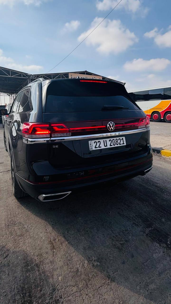 ئەتلەس ٢٠٢٤فاملی سیارەکە ماسەفات se  رادار ناو  کرێمی کوشن هیتەر سوکان هیتەر بەسمە دیاریکردنی خێرایە جام کارەبای شاشە ئاوێنە رادار ئەپل کار پلەی پەردە حەساس لەیتی پێشەوە لیدە  تەکەری پێشەوە دەبل ئەکسلە سیارەکە فول ماسەفاتە بەس پانۆرامە نییە سیارەکە دوو پارچەی سبوغە یەک پارچەی بیلەدی گۆراوە سعرەکەی ٢٣٥ کەمێک مەجالی تێدایە  رەقەم تەلەفۆن *********** أربيل, العراق
