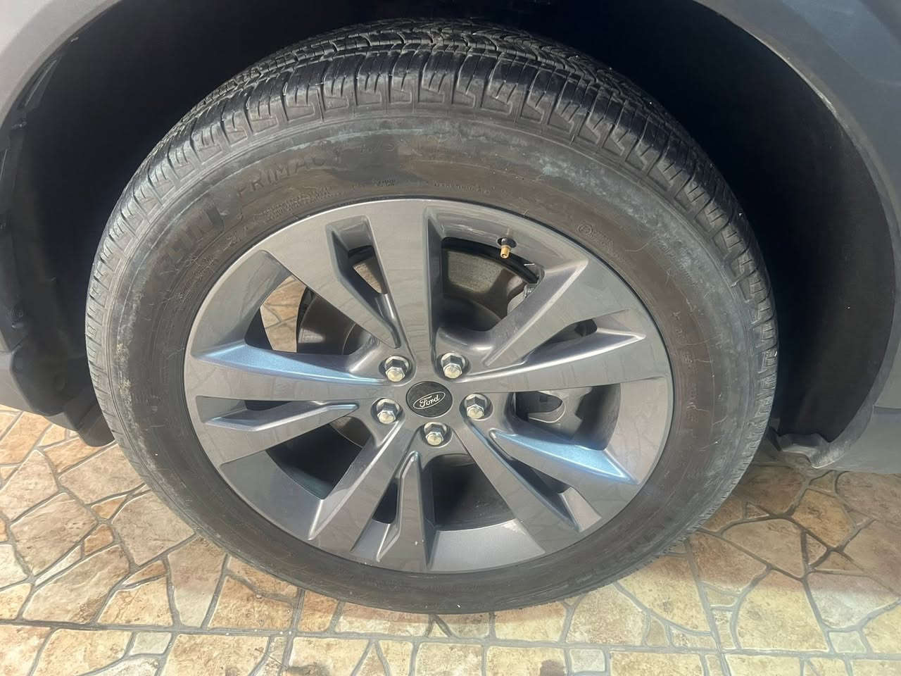 سلام عليكم
فورد اكسبلورر 
موديل 2025
فول مواصفات ACTIVE 
ماشيه 4000 ميل 
مقاعد VIP 
بانوراما 
حادثه جاملغ خلفي شبر بارد صفحه سكن بجم كبس
رقم سياره كاتي سليمانيه 
مكان سياره سليمانيه 
سعر 365 بيها مجال 
رقم ***********
