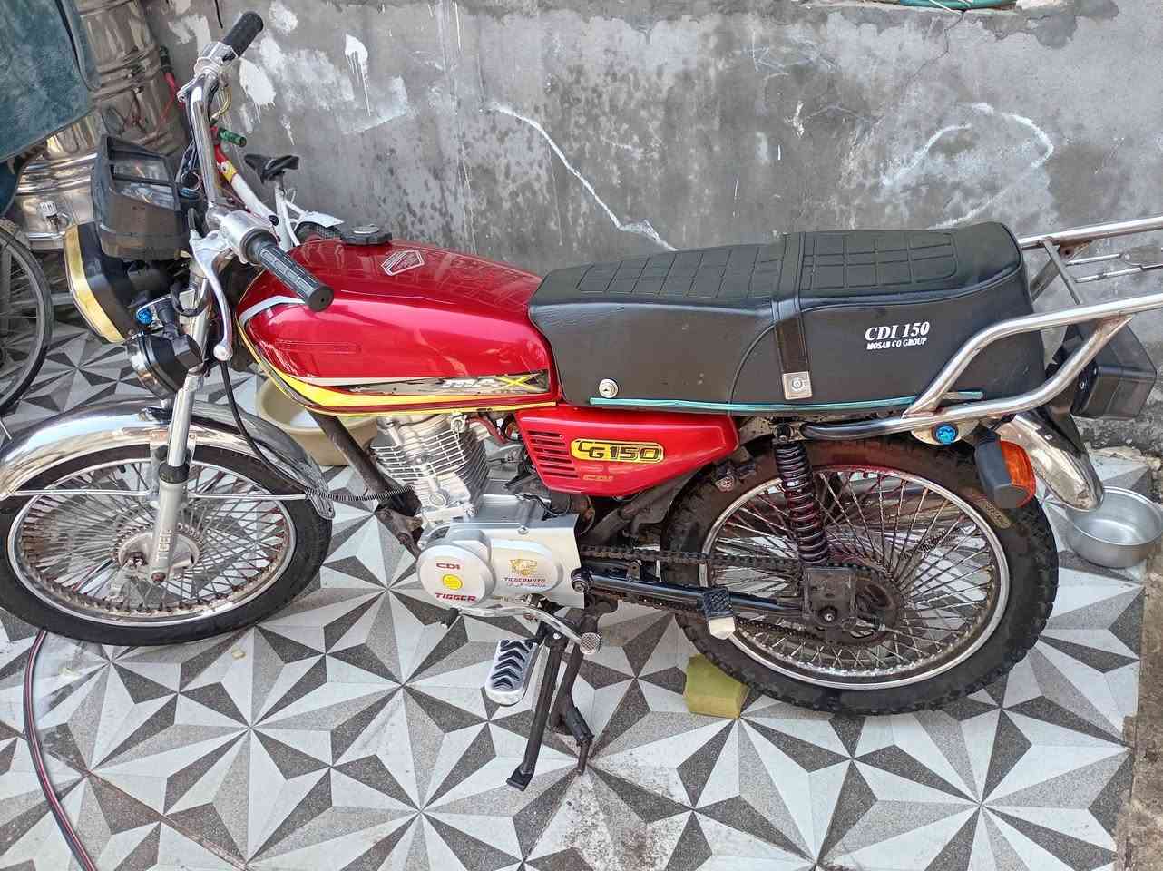 سلام عليكم عدي درجه يرانه المديل 2020 أو رقم تلفون *********** خير من الله كلشي مابي السعر 500 بغداد المدائن
