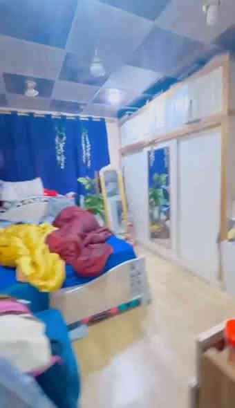 المساحه 90
العنوان لاصمعي الجديد 
غرفتين وديوانيه ومطبخ وحمام و تواليت 
السعر 33وبيها مجال 
بس مكاتبه ويه ابو مجلس البلدي استفسار اتصال ***********
