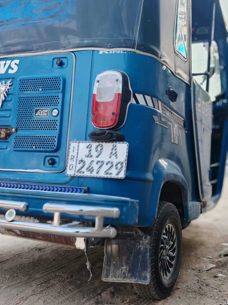 سلام عليكم تكتك للبيع موديل 21
تكتك جديده معنه الكلمه

مكينه جديده هستوني شاده

رقم او سنويه بسمي مكاني كربلاء السعر 7 بيه مجال

*********** تصل بيك خير أو تدلل
