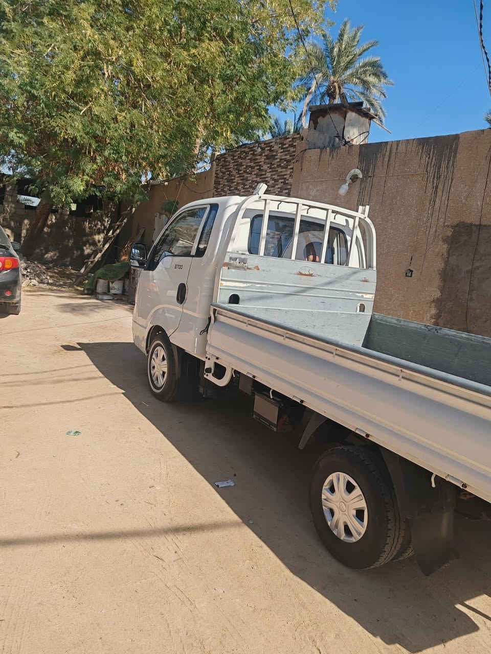 اريد مراوس بسياره هلكوكس
مديل ٢٠١٦/ صاحب الرقم هوه ابو الكيا في وآت ساب الي حاب يتوكل خاص السياره موجوده في النجف الأشرف الكوفه ناحية العباسيه 
٢٠١٧  
هاي السياره كفاله عامه عده المأشر عليها في الدعاميه 
مديل ٢٠١٦ 

محرك 2700 قادسيهً
  ابو احمد 0780 154 2210
