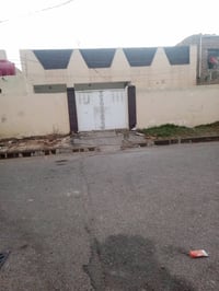 المجر الكبير • بيت للايجار • ٢٥٠م