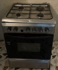 طباخ مستخدم • قابل للشراي