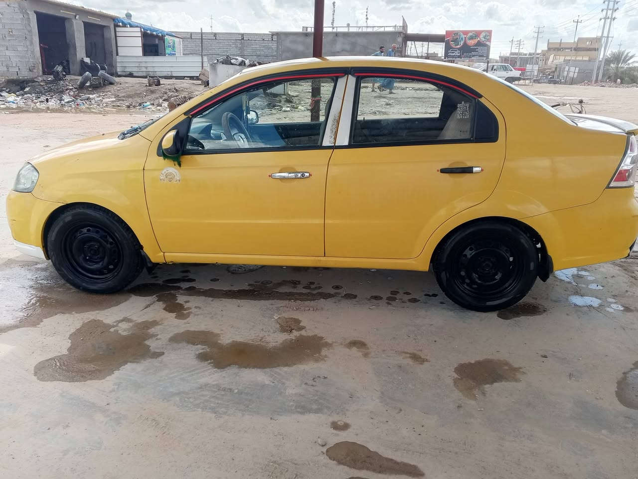 السلام عليكم افيو للبيع موديل 2011السيارة مكفوله من الضربه والتبديل والصبغ مكينه وكير كفاله السيارة كالش حلوه احله من الصوره السيارة بسمنه مداور شوكت مايعجبك السيارة دوشمه كشنات مكان السيارة السماوه الوركاء ***********السعر 60وبيها مجال بصيط
