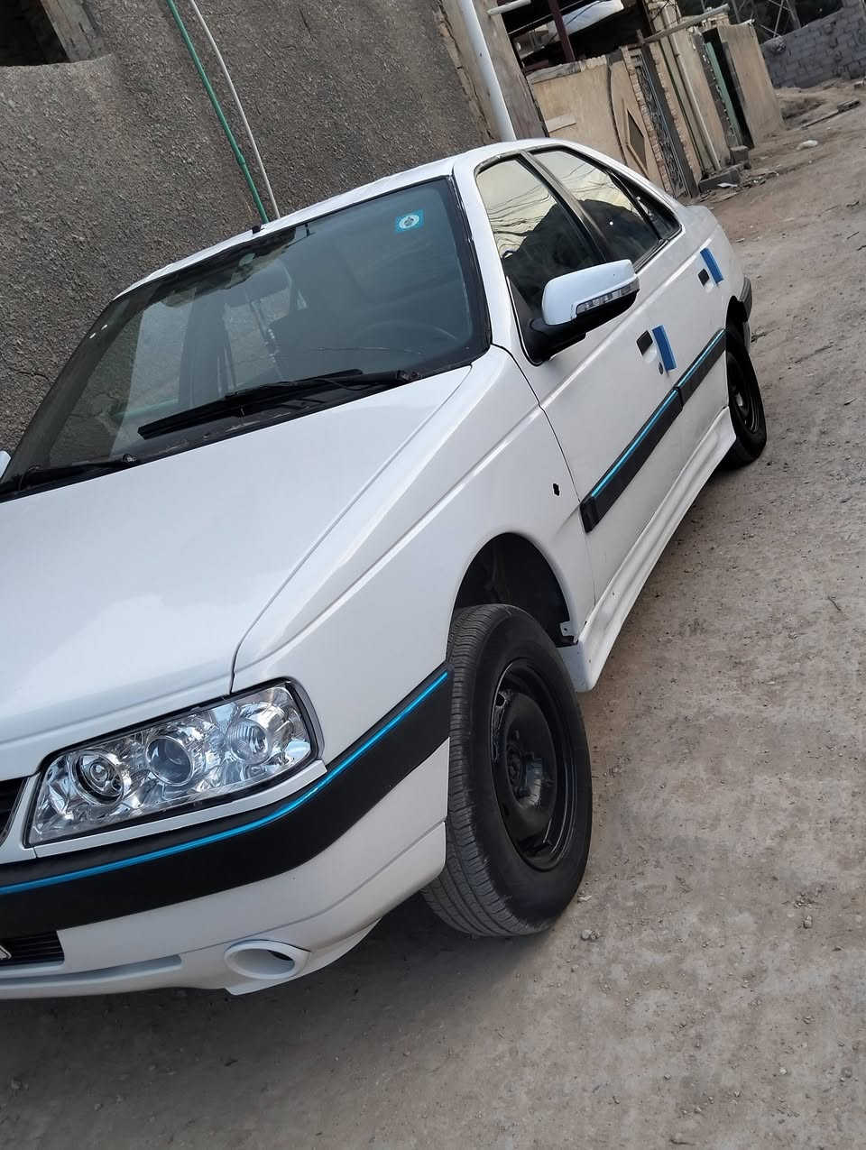 السلام عليكم من رخصه الادمن المحترم 
بيجو 405 للبيع موديل 12 رقم بابل انكليزي باسمي سنويه لل28 شرط التحويل مكاني كربلاء السعر 28 وبيها مجال للاستفسار رقمي ***********
