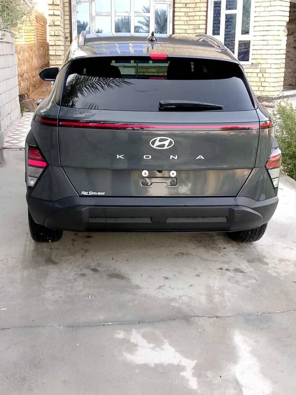 السلام عليكم…. للبيع فقط
كونا 24 دخول جديد بدون رقم منفيس باسمي تترقم جميع المحافظات بدون ايرباك ( حادث السياره بارد بل بنيد مقدار شبرين ونصبغ فقط مكان التعديل + بارد بخشم الجاملغ مقدار اربع اصابع وصور الحادث مرفقه بلمنشور) مواصفات السياره 
✅ بصمه 
✅ شاشه كبيره 
✅ بصمه أبواب + بصمه تشغيل 
✅ اشاير بل مري 
✅ ويل كب كروم 
✅ رادار امامي وخلفي وجانبي 
✅ كشن كهرباء 
✅ كار بلي 
✅ تحكم استرين + قياده ذاتيه 
✅ شحن لاسلكي 
✅ لد نهاي ليلي 
✅ تشغيل عن بعد 
وباقي المواصفات المعروفه … مكان السياره بابل الحله 
هـ ***********
