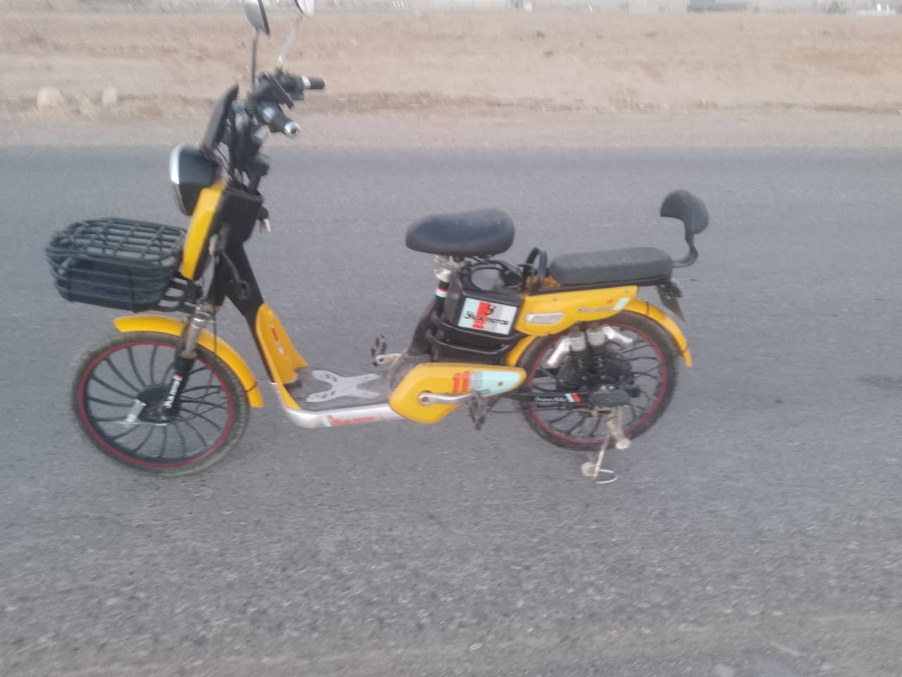 السلام عليكم الشحن للبيع مراره بطاريه الجديد كهربيات كله كامل مكان موصل سهل نينو سعره 270 بمجال للطيبين شرط اخذه ما تصرف على الربع***********
