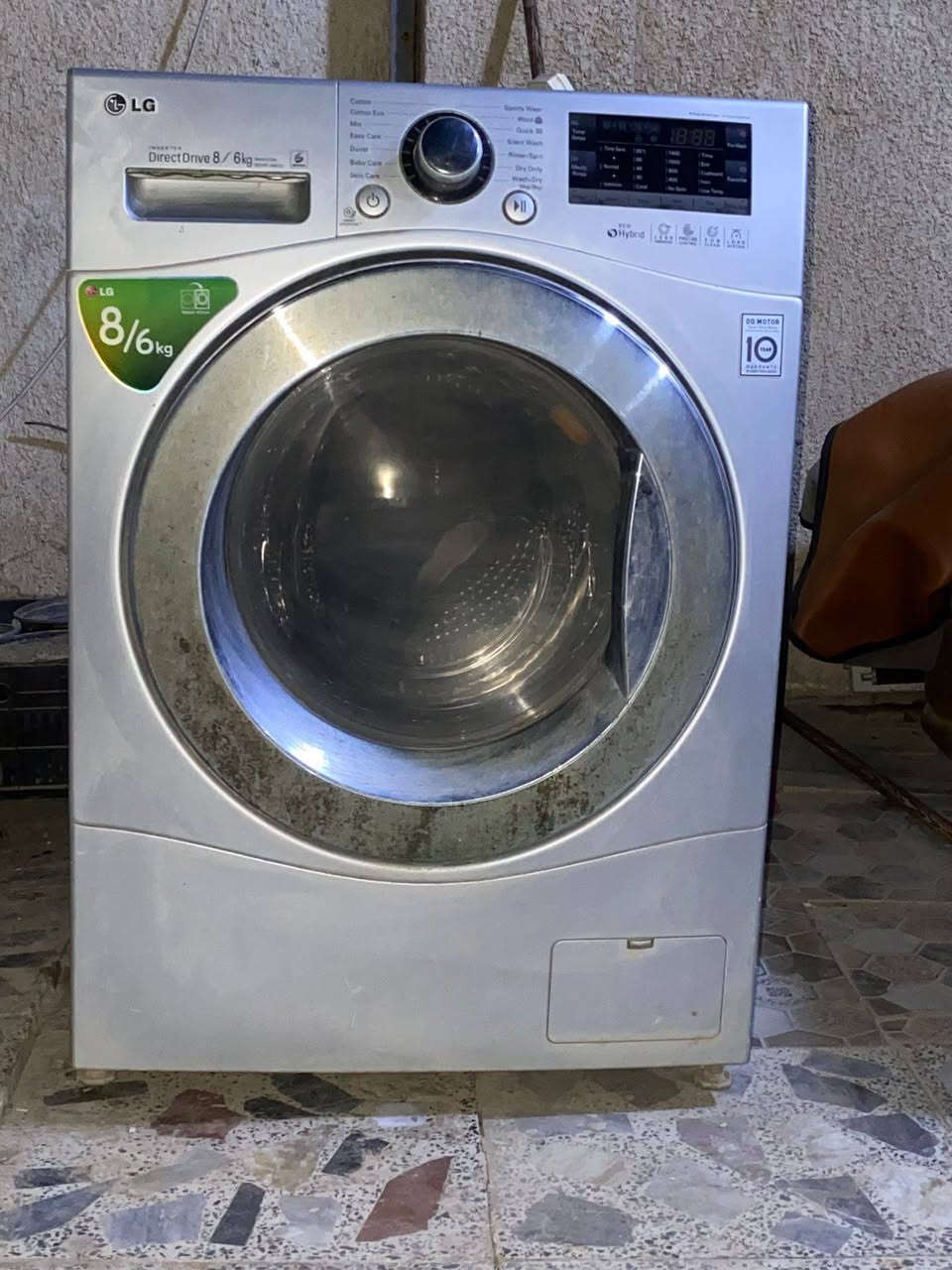 للبيع غسالة LG اوتوماتيك انفيرتر
السعر ٢٠٠ الف رقمي *********** عنواني غزاليه
