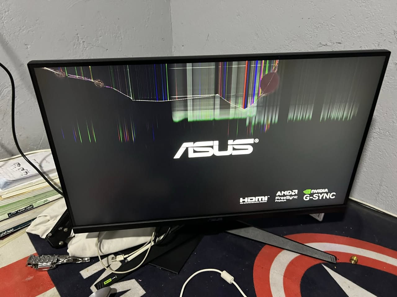 السلام عليكم
للبيع شاشتين Gaming احترافية مكسورات (البانل مكسور فقط):

* ASUS TUF Gaming
    27 بوصة – 2K – IPS – 210Hz – موديل VG27AQ5A
* شاشة Gaming بيضاء
    24 بوصة – 180Hz

الشاشتين تشتغل لكن الشاشة الداخلية مكسورة، تصلح لقطع غيار أو تصليح.
السعر: سوم مفتوح.
للتواصل خاص


**إذا كنت صاحب هذا الإعلان وتريد حذفه لأي سبب، رجاءا أرسل رسالة إلى الدعم الفني**
