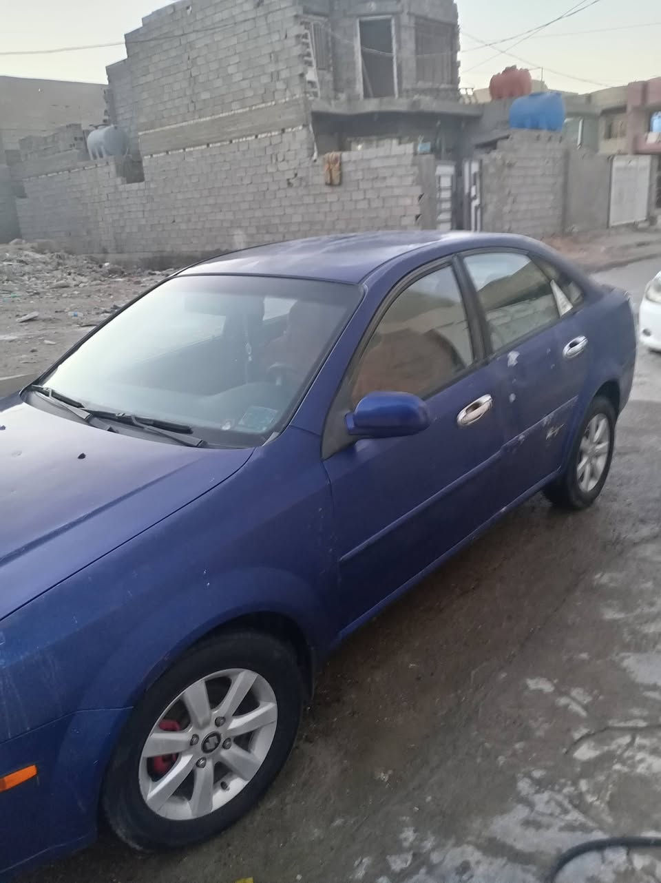 السلام عليكم سياره فورنزه ساسوكي موديل 2008 رقم الانبار تحويل مباشر في التاجية تحويل ثاني يوم سنويا بسمي سياره بيها نواقص بسيطة وبيها خيط تبخير ما تنقص دهن السعر 57وبيها مجال الى الشري وسكن بغداد محموديه الاستفسار الرقم ***********
