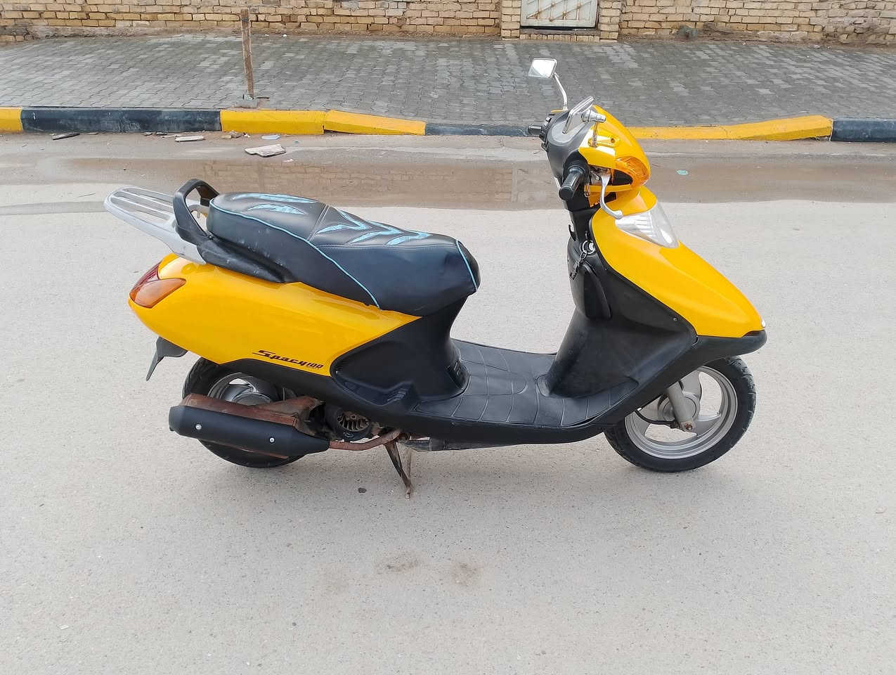 سبيسي ياباني مكينه ناعمه خير من الله كفرات ابو الختم كابريتر بلادي مكينه اول مره مفتوحه مستعجل علئ بيعته مكاني كوت دور العمال الشراي يتصل بس تعامل اطلع كبل
***********
