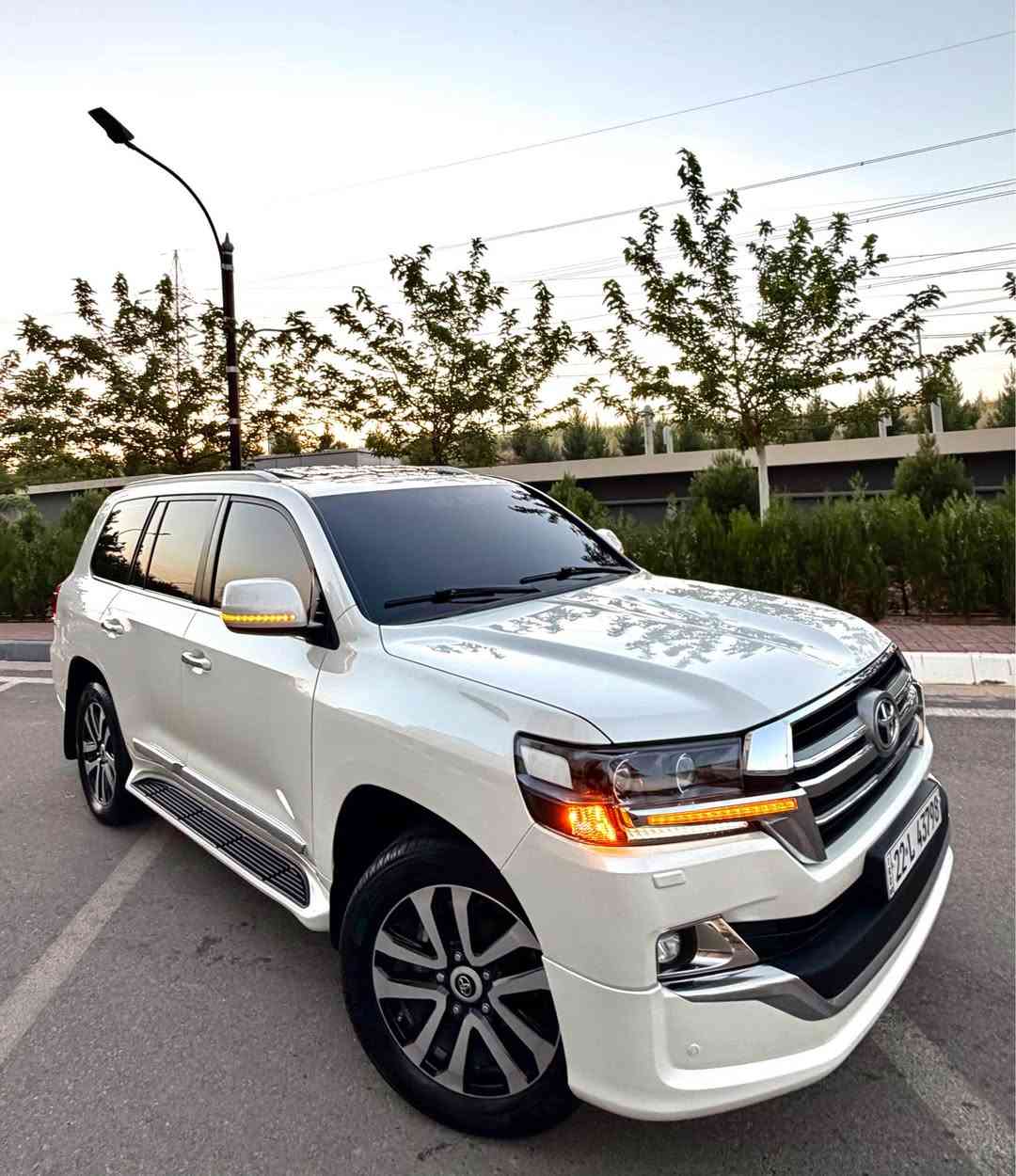 TOYOTA LAND CRUSIR _ 2019 _V8 _🪬

💎اللَّهُمَّ صَلِّ عَلَى مُحَمَّدٍ وَعَلَى آل مُحَمَّدٍ
أرخص سعر بكل عيراق
ملاحظه / بدون مراوص

🔹تويوتا لاند كروزر  ٢٠١٩ مواصفات (بريم)
🔹سياره (V8 ) سلندر حجم محرك 4600
🔹سياره مواصفات بريمي درجه اولا 
🔹ماشيه (93,000) الف كيلو شرت

🔹سياره شبر بصيط صيغ جملغ امامي سكن بدون دواخل بشرت جاملغ مامفتوح
ما باقي سياره مكفوله حتا دعاميات شرت 

🔹سياره محرك و گير بشرت ما مفتوح كاشي جديد  سياره بص ماشاالله 
سياره دينار مصرف مابيها كلشي جديد

‏‎🔥فول فول مواصفات

‏‎شاشة كبير لمس كاميرا حاسة رادارات

‏‎كاميرات 3 شاشات سيلاد فتحة سقف 

‏‎كشن جلد كشن كاراباي شحن موبایل  8 اريباك تبريد مركزية

‏‎بصمة تشغيل عن بعد باب جاك سلاجة ليد زينون 

‏‎تحكمات ستيرن دبل فوليوم فورويل هوك

‏‎سيـارة عل نظافتها احسبها صفر زيرو

💎 تخم تاير دنلوب الاصلي

‏‎ 💎محرك كير بشرط مامفتوح

‏‎سيارة حيل نظيفة كلشي عل بلاد لوك

‏‎سنوية زنكة كلشي جديد مدفوع لـ2029

‏‎باسمي السنوية بشرط تحويل و خرامة 

‏‎سيارة مابيـها دينار مصرف كامل من كل نواحي

‏‎🔷نفسي يوم /تحويل و وكالة حاظر 

‏‎📍مكانك /داخل سليماني

‏‎💵 سعر 488$ورقه

‏‎☎️موبايل/ *********** السليمانية, العراق
