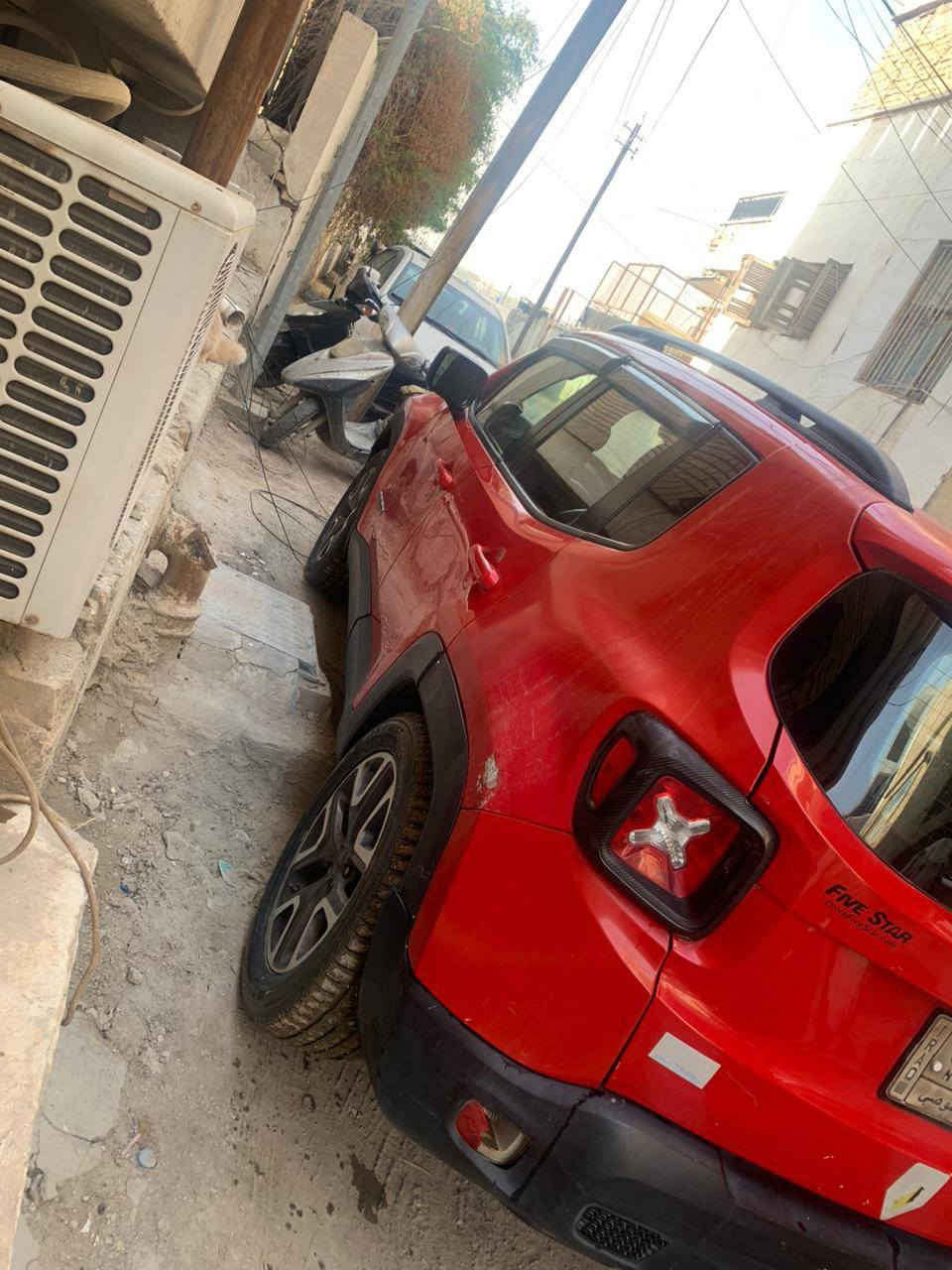 سلام عليكم
عندي جيب رننجيد
موديل 2016
وارد امريكي
رقم بغداد حره
فول مواصفات لخير
مكينه 2400
ماشيه 120 K قابل لزياده
موصفات تو ويل
بصمه تشغيل وابواب
تحكم ستيرن
كرسي سائق كهرباء
سايد بريك بصمه
شاشه لمس كبيره
مانع انزلاق
بانوراما
صور حادث بالمنشور 
حادثث جاملغ خافي باب خلفي ايرباك برده فقط طاك 
وبالعراق مضروبه جاملغ امامي بدون دواخل 
السعر 98 وبيه مجال حك جيه سيره حلوه وجديده احله من الصور بعد 
مكان سياره كراده داخل 
رقم هاتف تصال وتساب او عادي غير متواجد ع فيس 
*********** بغداد, العراق
