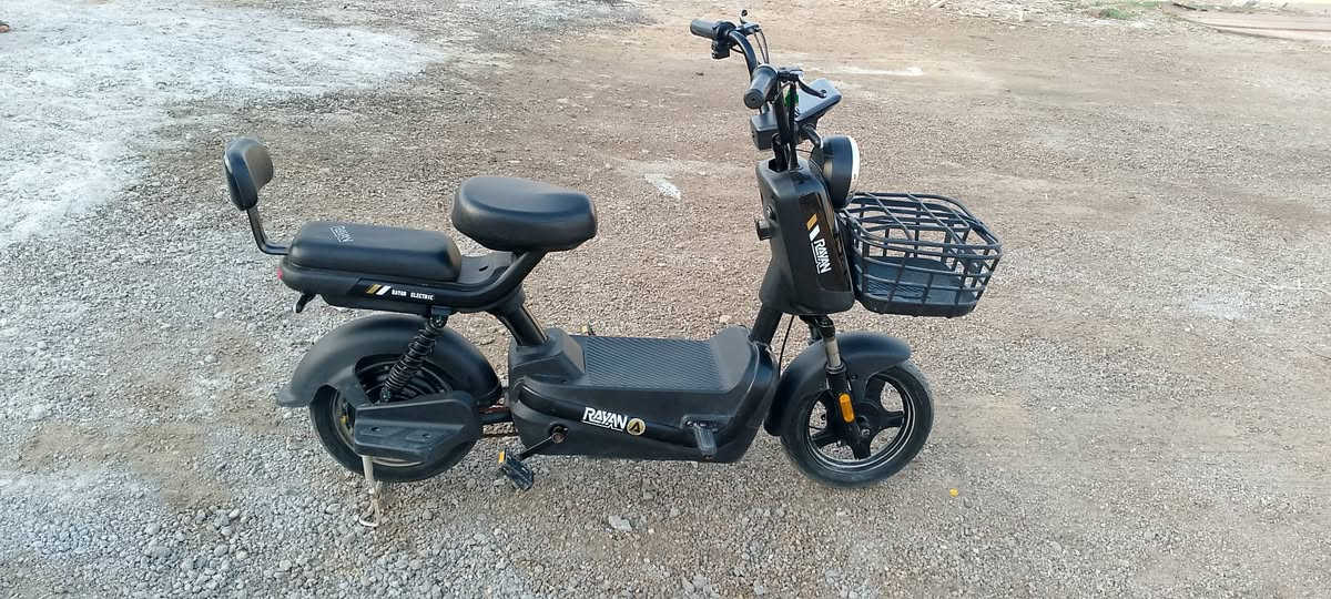 دراجه شحن للبيع السعر ٣٥٠وبيه مجال تفاصيل خاص***********
