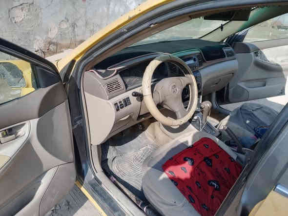 سلام عليكم مدير الكروب المحترم كورله نحله ٢٠٨ رقم واسط ابسمي مكينه وكير وصدر وتخم تاير جديد بس الكشر أراد سمكره وصبغ السعر ٤٥ وبيهه مجال ***********
