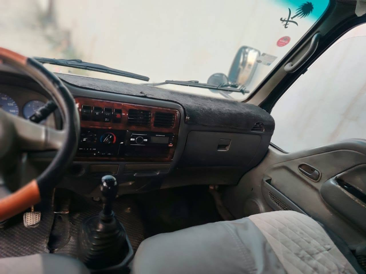 سلام عليكم كيا ٢٠٠٢ كير محرك اكسن شرط تخم تاير جديد باتري جديد صدر جديد كهربائيات كلها شغالة سيارة حلوة مال جناي رقم ((بغداد)) تحويل ثاني يوم بيها شعار رقم الشاصي مكان تكريت السعر ((٧٣)) وبيها مجال قليل بيها صبغ مكانات  ***********
