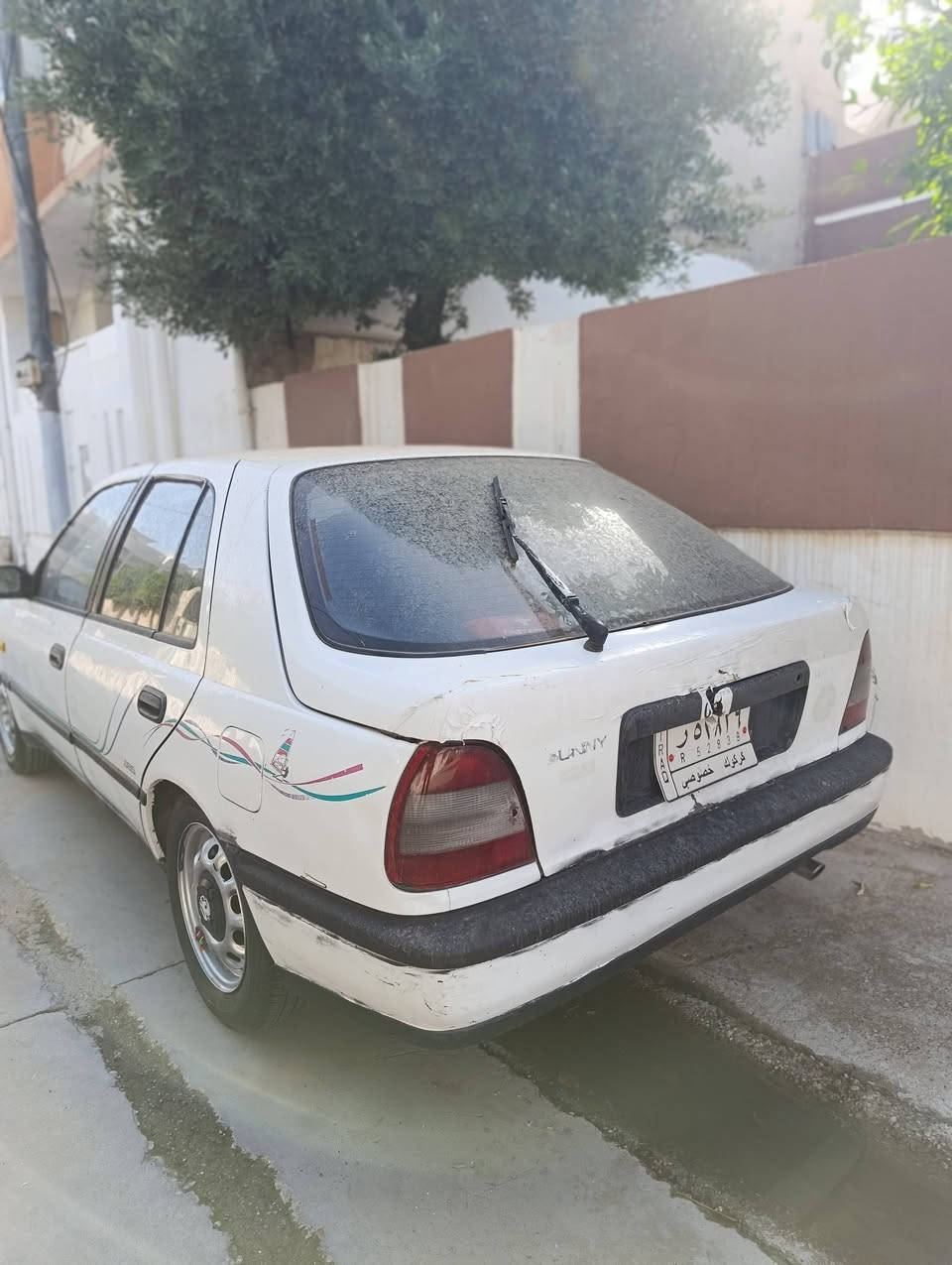 السلام عليكم نيسان صني موديل 92 سنويه 28 بطاقه بنزين موجود
بدايه بخار بس بدون تنقيص ولا دخان 
واذا اكو مراوس فيكترا اراوس 
35 وبيها مجال


**إذا كنت صاحب هذا الإعلان وتريد حذفه لأي سبب، رجاءا أرسل رسالة إلى الدعم الفني**
