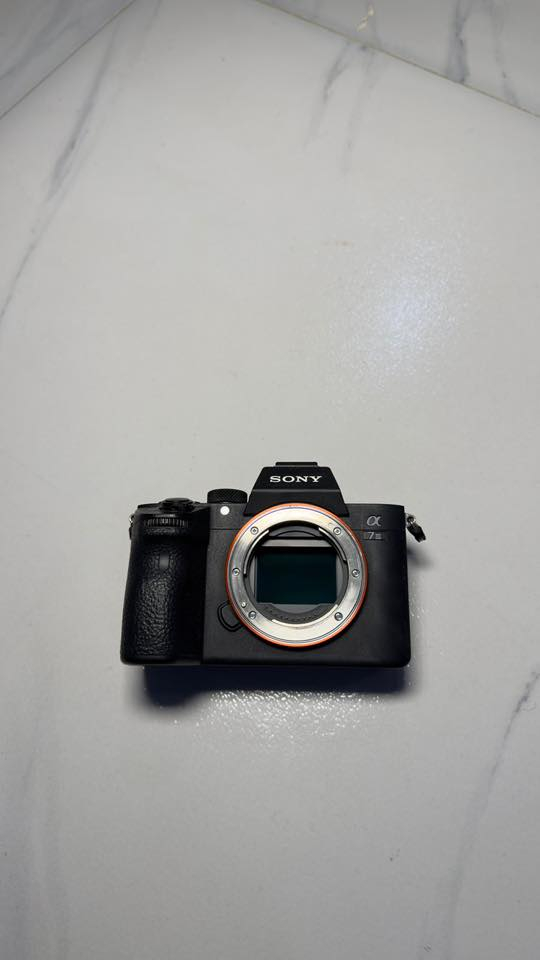 السلام عليكم ورحمة الله وبركاته …
البيع كاميرا سوني مارك 3 شتر31k  وياهاعدسة 85 

العنون بغداد

سعر خاص مستعجل ع بيعه

‭٠٧٨٨ ٥١٥ ٥٣٣٧‬ وتساب
