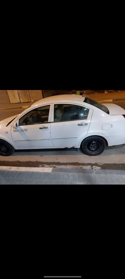 سلام عليكم
شيري اي فايف ٢٠٠٩
سياره مكينه كير حداده جاهزه كير عادي بس دراين شفت يرادلها 
سياره حلوه تبريد ثلج سنويه منتهيه بصره للبيع سعرها 
28 وبيها محال بصيط  لستفسار واتساب ***********
