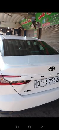 كامري البيع  sE ماشيه ٥٠٠٠ كيلو متر   موديل ٢٠٢٥  أي ستفسار  هاذه  رقم...