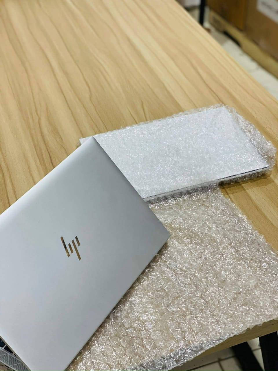 🎆 عروض خاص ♥️✨
💻 HP EliteBook 845 G8 – أداء احترافي في تصميم أنيق ✨
🔹 المعالج: AMD Ryzen 5 PRO 5650U
🔹 الرام: 16GB DDR4
🔹 التخزين: 256GB M.2 SSD
🔹 الشاشة: 14” FHD
🔹 ⭐ كارت الشاشة: AMD Radeon Graphics — أداء ممتاز للمهام، المونتاج ، والألعاب والجرافيك والبرمجة 🎮🔥
🎁 شنطة + ماوس + استيكر عربي
🛡️ ضمان 6 شهور + 14 يوم استبدال
🌍 استيراد أوروبي فرز أول
💬 ومتاح موديلات تانية – إحنا بنختارلك الأفضل حسب احتياجك
💰 سعر مفاجاه
📲 كلّمني واتس واعرف العرض قبل ما يخلص 🔥
https://wa.me/201141091106


**إذا كنت صاحب هذا الإعلان وتريد حذفه لأي سبب، رجاءا أرسل رسالة إلى الدعم الفني**