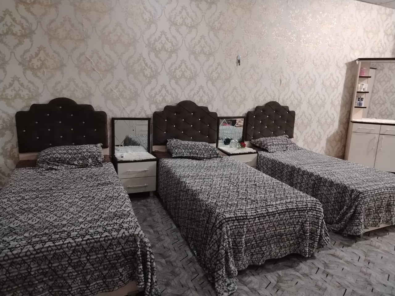 كامل البيع مستعمل قليل ***********
