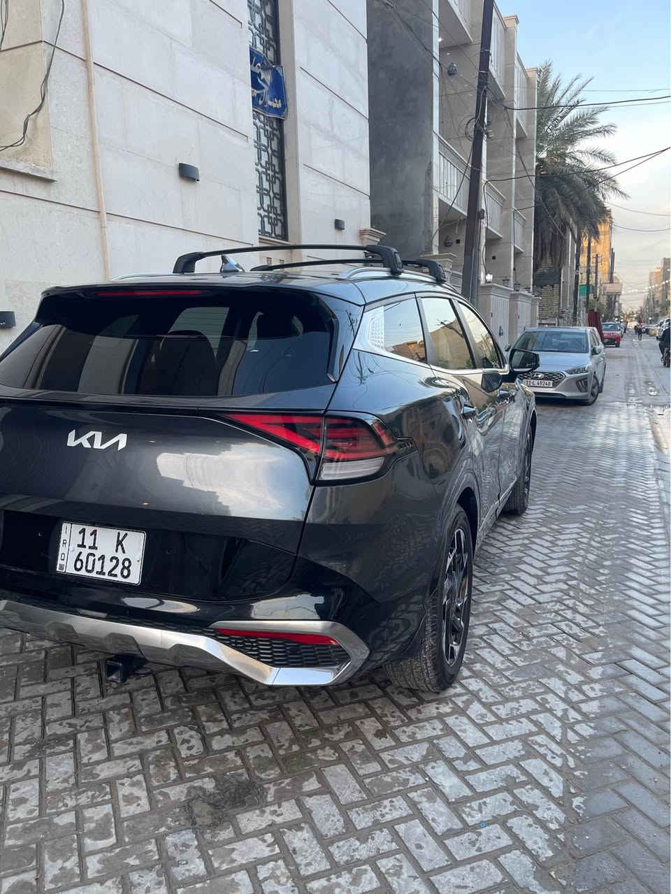 السلام عليكم سبورتج وارد امريكي موديل 2023 محدث البجم 2026 صبغ 3 قطع تصليح درجه اولى وسياره مصروف عليها وجاهزة بدون نواقص السعر 180 وبيها مجال مكانها بغداد الرصافه ورقمها بغداد دولي جديد صور الحادث راسلني ادزهم خاص 
*********** بغداد, العراق
