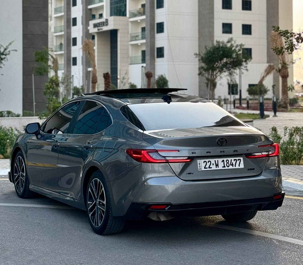 𝟐𝟎𝟐𝟓 𝐓𝐎𝐘𝐎𝐓𝐀 𝐂𝐀𝐌𝐑𝐘-𝐗𝐒𝐄
تويوتا كامري (XSE) موديل : 2025

وارد : امريكي

عداد المسافة : 20 الف

حجم المحرك : 2.5L (4.سلندر) هايبرد

ملاحطة السيارة : ثلاث قطع صبغ فقط 

كافة الايرباكات سليمة %100

المواصفات : 𝐗𝐒𝐄

فول فول مواصفات 1/1

فتحة سقف بانورما

داخل ليـــد بيلادي

كيـــج الـــكتـــرونـــي

شـــاشـــة كبير لمـــس

شحن وايـــر ليـــس

كـــاميـــرة

ابـــواب  بصمة

بصمة تشـــغيـــل 

تشغيل عن بعد (𝐑𝐄𝐌𝐎𝐓𝐄 𝐒𝐓𝐀𝐑𝐓)

هاند بريك بصمة

اوتو هولد (𝐀𝐔𝐓𝐎 𝐇𝐎𝐋𝐃)

اوتو ستارت (𝐀𝐔𝐓𝐎 𝐒𝐓𝐀𝐑𝐓)

اوتو ستوب (𝐀𝐔𝐓𝐎 𝐒𝐓𝐎𝐏)

رادار امامي (تحديد مسار)

‏‎رادار جانبي (نقاط عمياء)

‏‎رادار خلفي (التحذير من الاصطدام)

‏‎حساسات امامي

‏‎حساسات جانبي 

‏‎حساسات خلفي 

نظام (𝐄𝐂𝐎)

نظام (𝐍𝐎𝐑𝐌𝐀𝐋)

نظام (𝐒𝐏𝐎𝐑𝐓)

مانع انزلاق+𝐀𝐁𝐒

تحكيم استيرن

استيرن هيتر

كشنات جلد

كشنات كهربائي

كشنات هيتر

تبريد لمس

تبريد مركزي

لايتات 𝐋𝐄𝐃 ليد عدسة زينون

بكلايتات 𝐋𝐄𝐃 ليد

ويل كروم 

العنوان بغداد السيديه 

السعر ٢٤٨ ورقه و قابل للتفاوض 
 *********** 
***********
